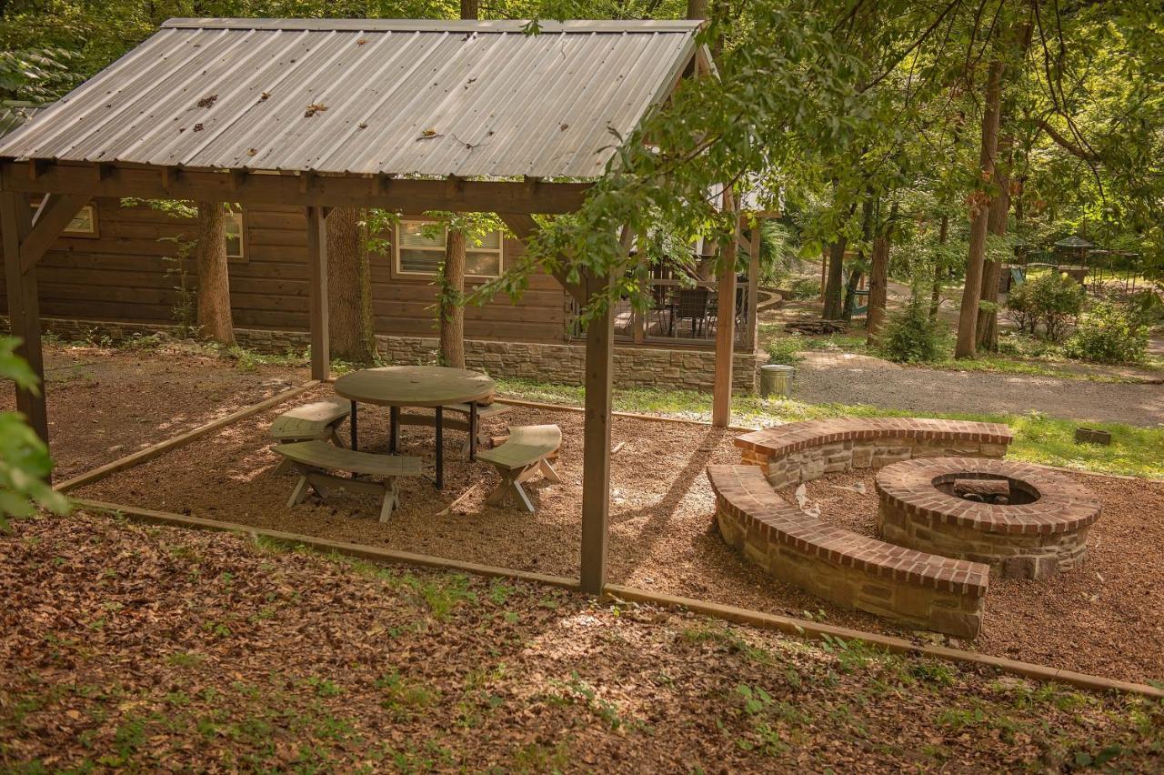 Elise Cabin Forest Retreat 5 Mins To Downtown تشاتانوغا المظهر الخارجي الصورة