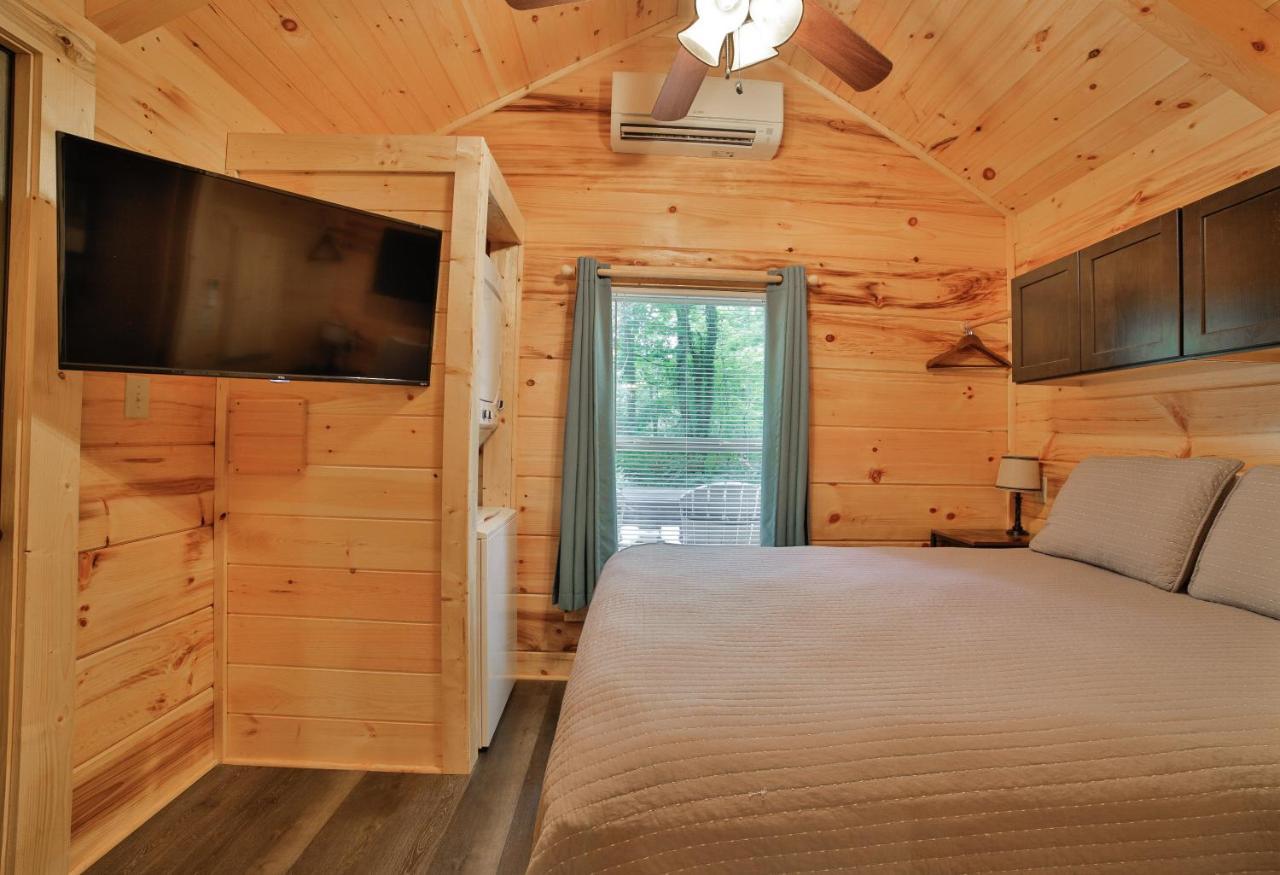 Elise Cabin Forest Retreat 5 Mins To Downtown تشاتانوغا المظهر الخارجي الصورة